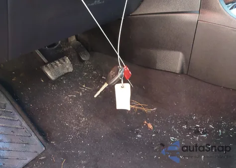 2019 Toyota Corolla Le from USA, damaged, VIN 5YFBURHE8KP937351